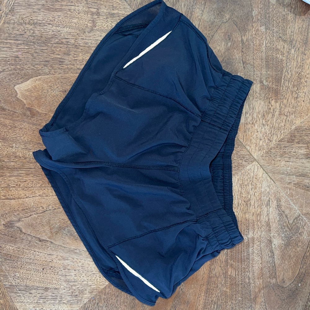 COPY - lululemon hotty hot 2.5 inch black size 6